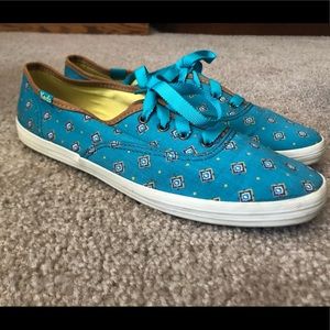 Classic patterned Keds